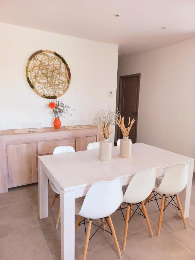 Charmante villa dans un village paisible aux portes d'Uzès et des Cévennes Saint-Hippolyte-de-Caton Esterno foto